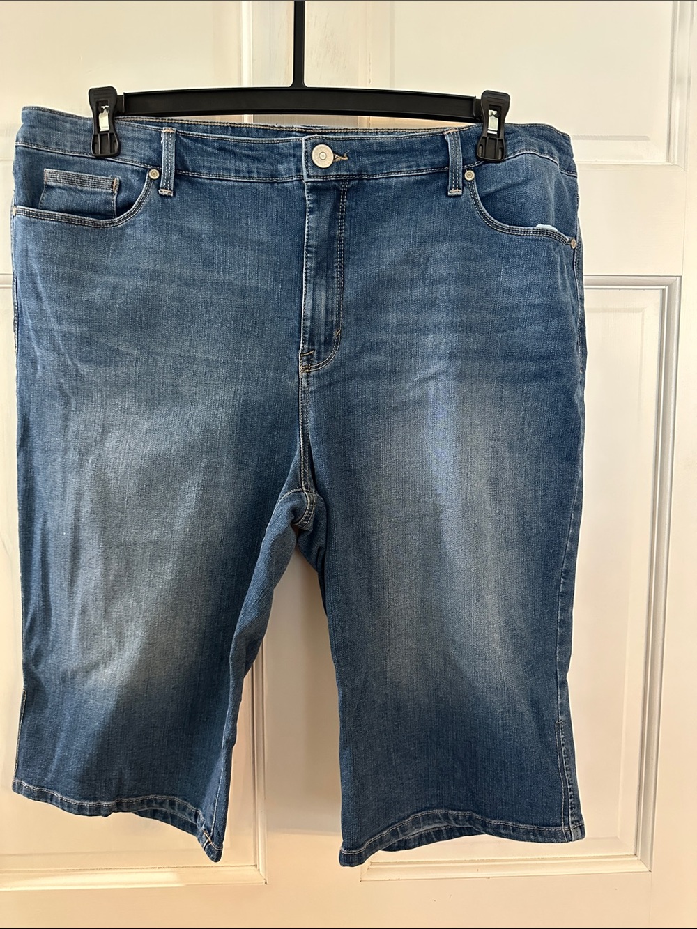 Bandolino Women's Medium Blue Denim Jean Shorts